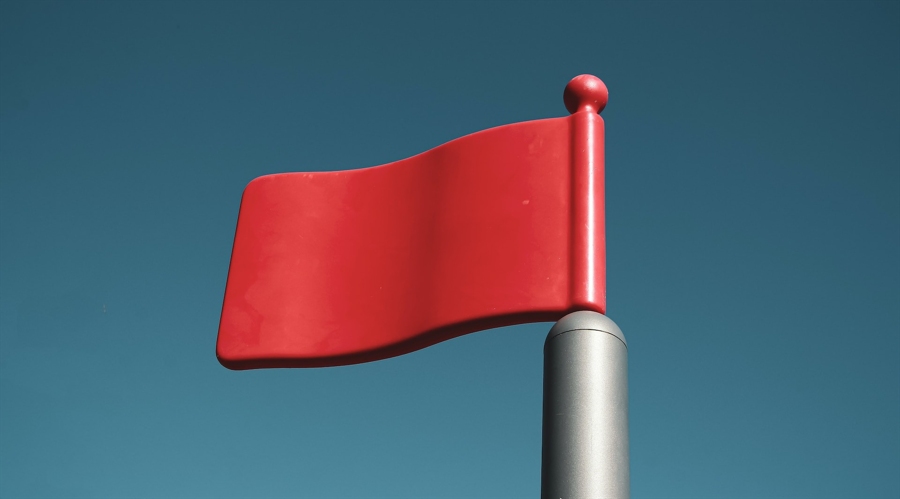 平安人寿安徽分公司理赔服务案例:从退保边缘到超预期赔付,平安主动为客户寻找理赔理由