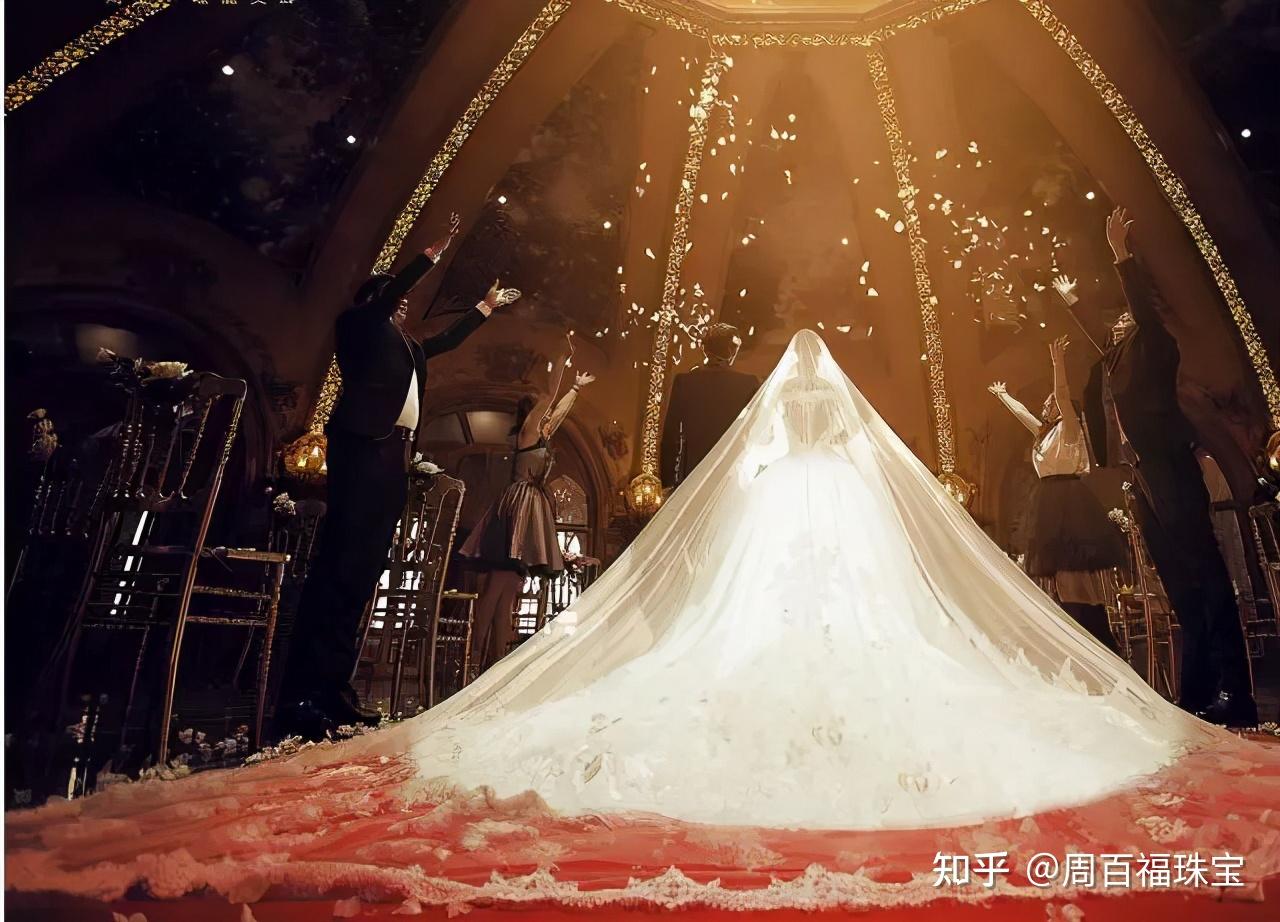 强化路灯维护 护航赶考路